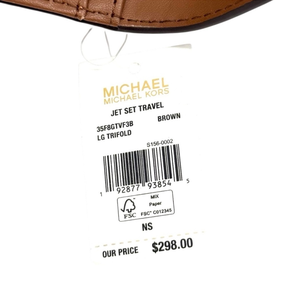 Michael Kors Large Jet Set Travel Signature Wallet Brown - Picture 8 of 8
